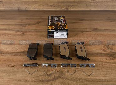 Задние керамические колодки Extreme Truck & Tow Z36