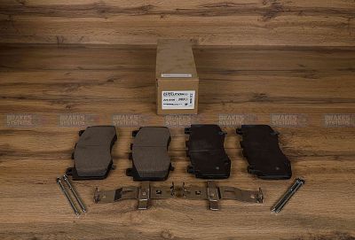 Передние керамические колодки Evolution Sport Z23