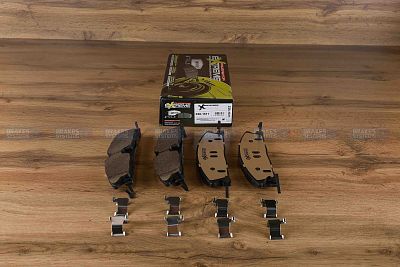 Передние карбон-керамические колодки Extreme Street Performance Z26