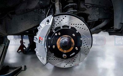 КОМПЛЕКТ ТОРМОЗНОЙ СИСТЕМЫ T-SPORT LC200 / LX570 362X32