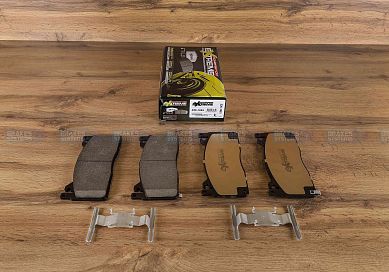 Передние карбон-керамические колодки Extreme Street Performance Z26